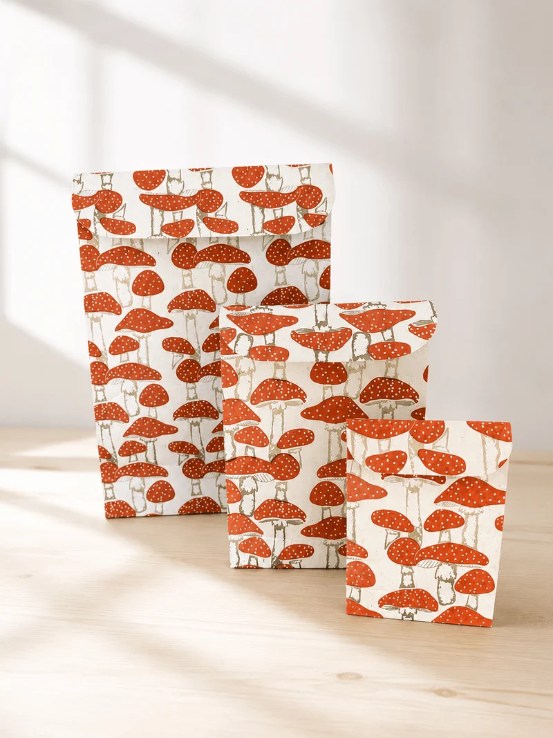 3 handgemachte Geschenktaschen aus geschöpftem Papier