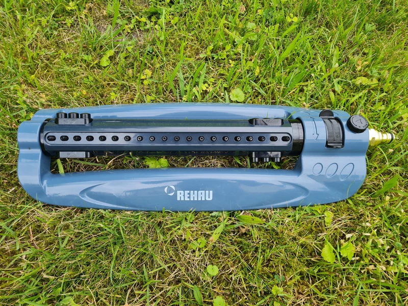 REHAU Viereckregner Premium B-Ware