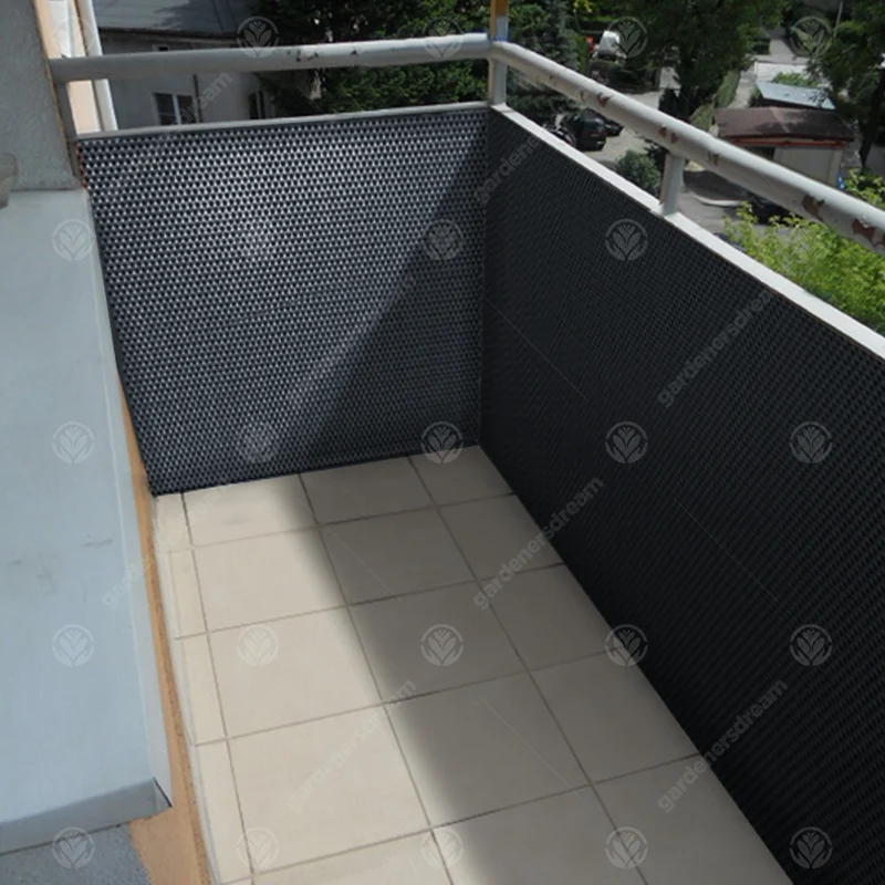 Dunkelgrüner Polyrattan Paravent