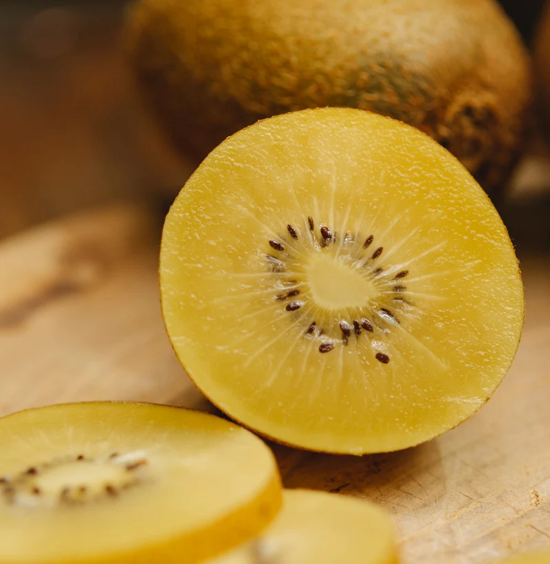 Kiwi gelb 'Golden Kiwi' (weiblich)