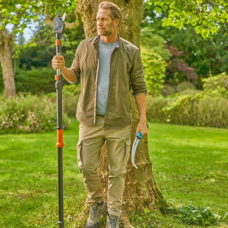 Gardena Teleskop-Baum- und Strauchschneider StarCut Pro L Set